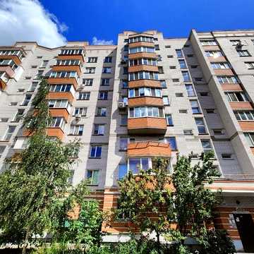Оренда 1к 45м2 біля 3-ї школи. Є газ! 2й поверх