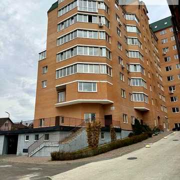 Продам 3-кімнатну квартиру, 90 м², вул. Запорізька 17,р-н Вокзальна