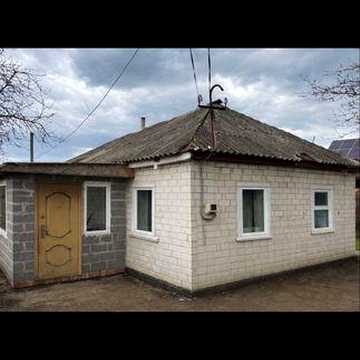 Продам 1/2 частину будинку у Тихому центрі. Р-н Михайлівського Собору