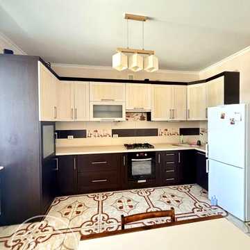 Продам 2к Червоної Калини 80 кв.м Автономне опалення