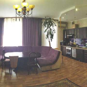 Продам 4-х комн. кв-ру S=128 м2, ул.Нескорених, дом 32а