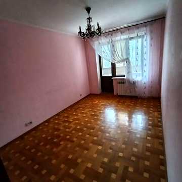 Продаж 3к Квартира 15-го Квітня вулиця