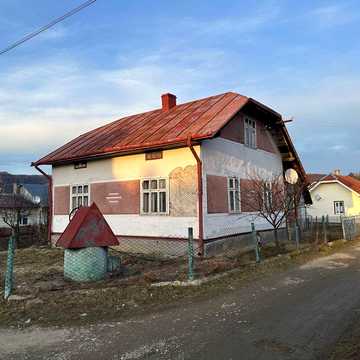 Будинок у Карпатах | Верхнє Синьовидне | 12 соток | Світло, газ