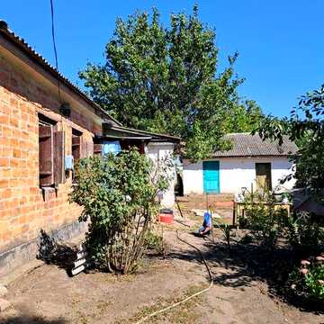 Продаётся добротный дом