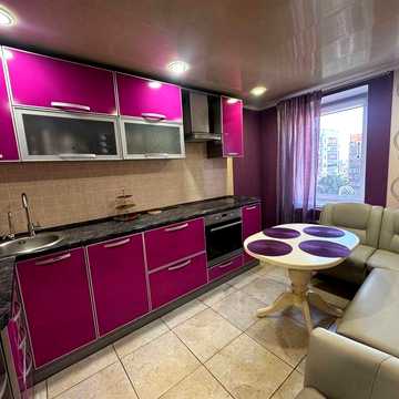 Продам отличную 3-комнатную квартиру в Новострое по улице Бажана 14