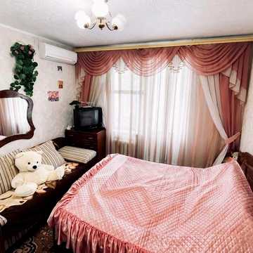 Продам 2-ную квартиру на Васляева