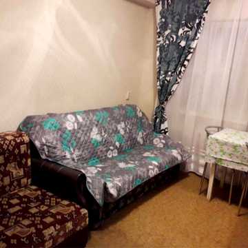 Продам коммунальную квартиру в центре Черноморска! Мебель и техника остается!!!