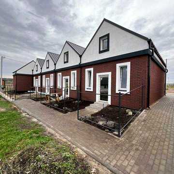 Продаж Таунхаус Михайлівка-Рубежівка 44 м², тихий та зелений район, комфортне планування, чудова локація для спокійного життя.