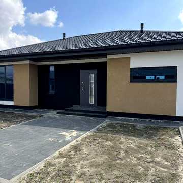 БУДИНОК з власною ділянкою,  110 000$