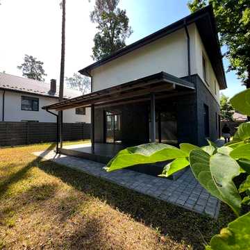 Продаж будинку 150 м² у Бучі! 4 спальні, закрита територія, поруч ліс. Просторий будинок для комфортного життя у тихій локації.