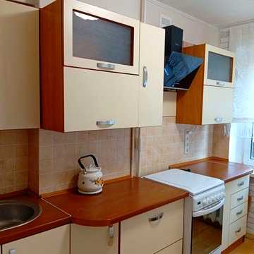 Оренда Здам Аренда 3 к Клочко лівий берег Чиста затишна газ пічка центральне опалення Перша сдача