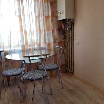 2 кімнатна квартира. Чудовий район. Продаж тільки за готівку. ЖК -