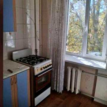 Продам 1-комнатную квартиру в районе рынка ХТЗ!