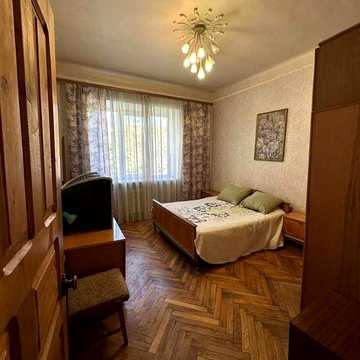 ‼️Центр: Ярослава Мудрого 2хв! Акуратна двушка 51м2, сталінка,