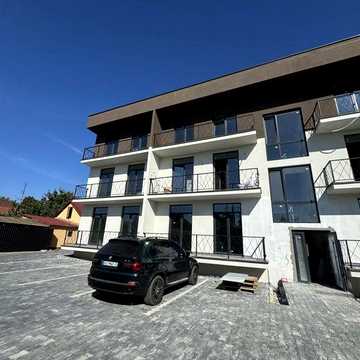 Продаж квартири 41 м² з ремонтом та повним наповненням!