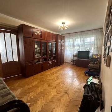 Продаж 3к квартири проспект Степана Бандери Тернопіль