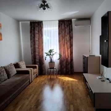 Продам 1 кімнатну квартиру в обжитій новобудові ЖК Целевича 10