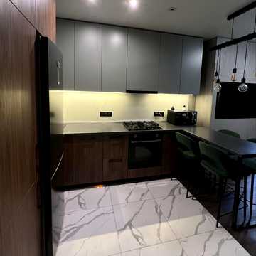 None 98000.0 USD