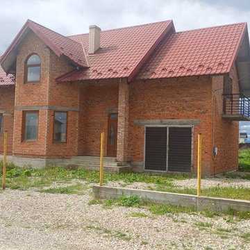 Продається будинок в Крихівцях на 75%з ремонтом!