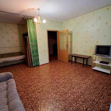Довгострокова оренда 1 кімнатної квартири, без виселення на літо.