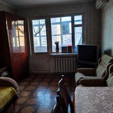 Продам срочно 2 ком кв Вильямса-  Королева