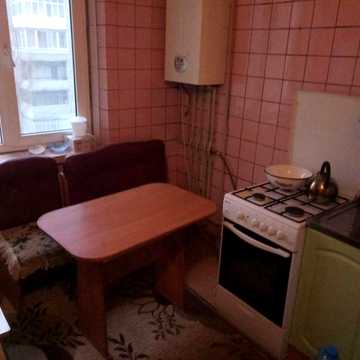 Сдам  3 к квартиру, с А.О  газ, левый берег.