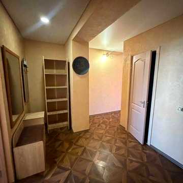Сдам 2-комн квартиру на Парковой