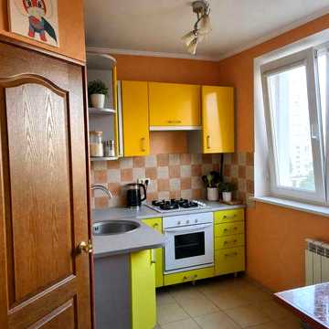 Продам 3к.кв.с мебелью и техникой (405285)