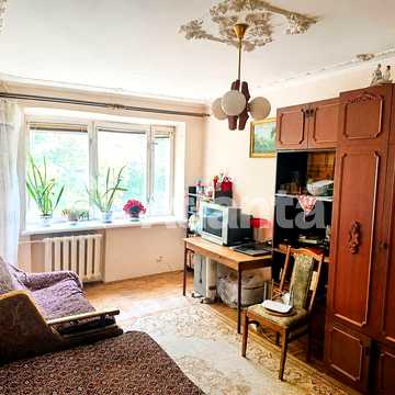 Продаж 3-кімнатної квартири по вул. Максимовича,