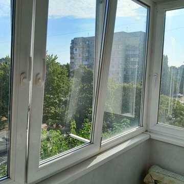 Продаж 2-ої квартири з меблями та технікою