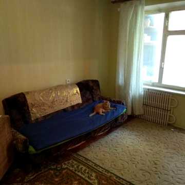 Продається 1ком. квартира вул. Шкільна (малий ринок)
