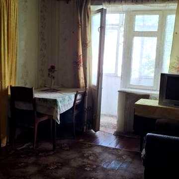 Продам 3-кімнатну квартиру у цегляному (керпичному) будинку