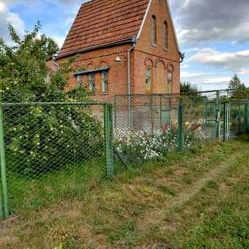 Будинок і велика баня на дачном массиве Гульский