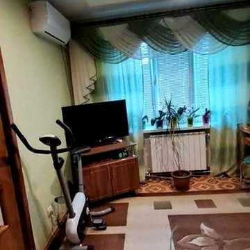 Продам 2-х кімнатну квартиру