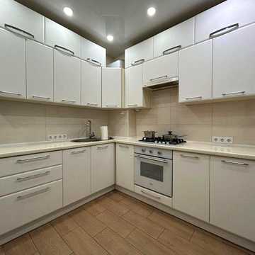 Здам в оренду 2х кімнатну квартиру 75m²  є ГАЗ  р-н Феофанія "ЖК КАЗКА"