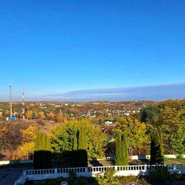 Будинок 360м2 з неймовірним краєвидом в мальовничих Лісниках!