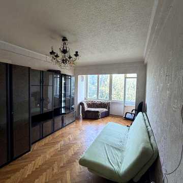 Продам квартиру Парково-Сирецька 4-А