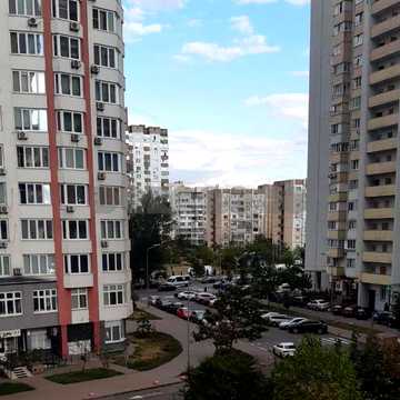 Продаж 2к квартири. вул. Пчілки, Позняки