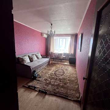 Сдам 1 ком рядом парк, остановка ,магазины
