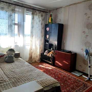 Продається 2 кім квартира з великими кухнею та балконом /297 квартал