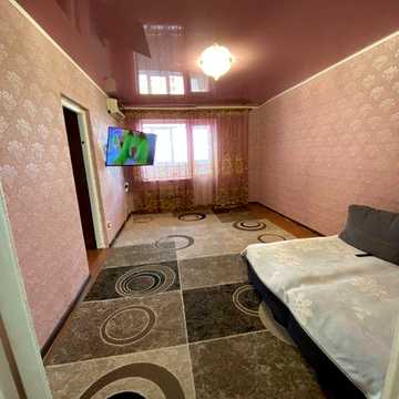 Квартира 4-х комнатная м-н Ингулец