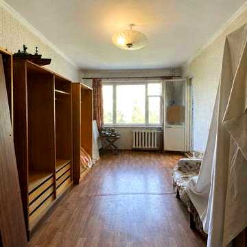 Продам 3-комнатную квартиру на Таирова / Академика Королёва