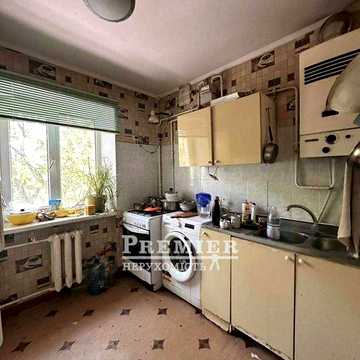 2к квартира 45 м² на пр-ті Шевченка, 4-й поверх та парк Перемоги поруч