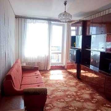 Сдам 3 квартиру метро  Студенческая