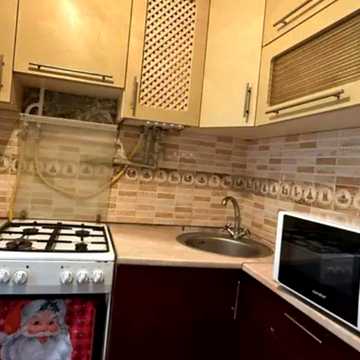 Продам 1 кімнатну квартиру по Кн.Острозького