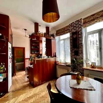 Від власника!Без Комісіі Рієлторів! 2-кім квартира р-н Стрийського парку