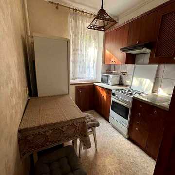 Здається в оренду 1-кімнатна квартира на вул. Науковій
