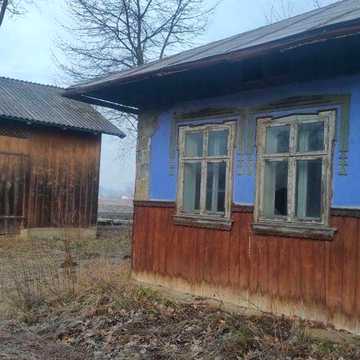 Будинок 66 м² у с. Княже, 50 соток землі — 15 км від Снятина
