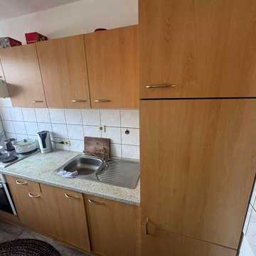 Сдам квартиру на 3 комнаты