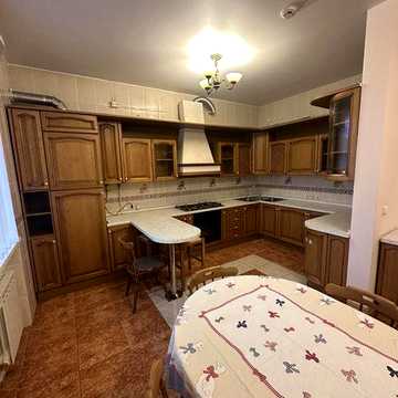 Сдам квартиру 200 кв.м.Центр